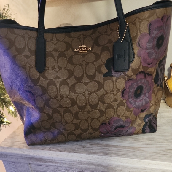 Coach Brown and Purple Floral Tote Bag W/Wallet - Picture 2 of 8
